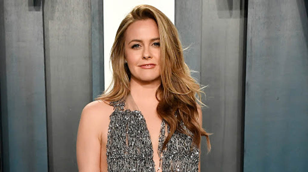Alicia Silverstone, her nine-year-old son 'take baths together'