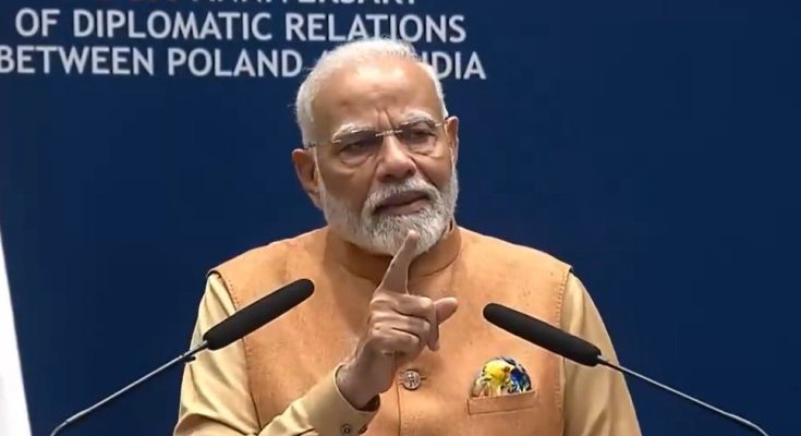 PM Modi in Poland