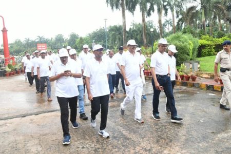 Swachhata Hi Seva Campaign start by East Coast Railway