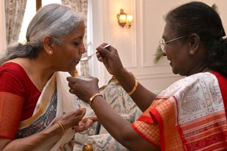 Budget 2025: President Murmu Offers Curd & Sugar to Sitharaman