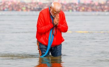 PM Modi in Mahakumbh