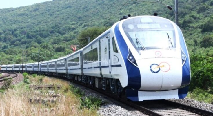 Howrah-Puri Vande Bharat Express
