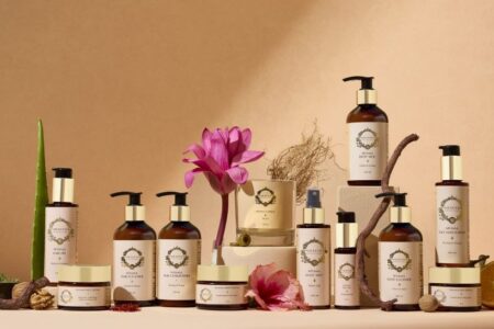 Reliance Retail Launches Puraveda on Tira, Marks Entry into Ayurvedic Beauty