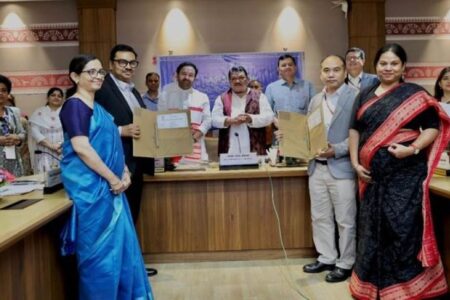 Coal India, NSTFDC Sign MoU to Empower Tribal Students
