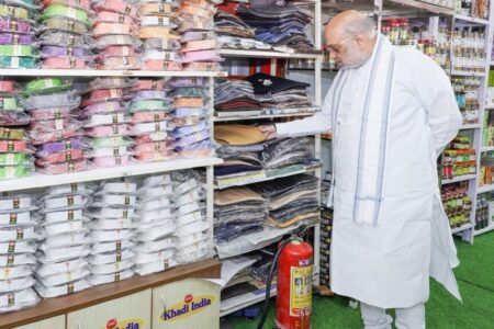 Gandhi Jayanti: Home Minister Amit Shah Visits Khadi India Showroom