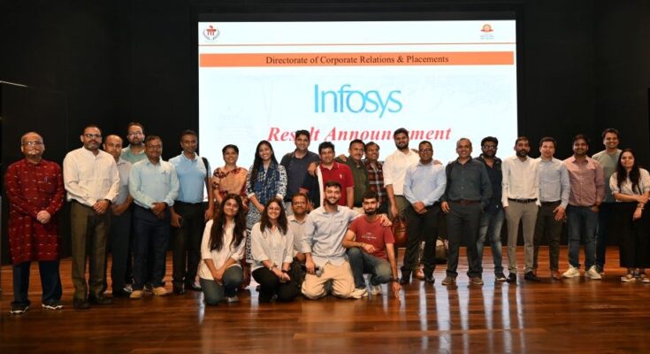 Infosys Hires 550 Students
